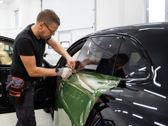 Car Window Tinting Near Me: The Complete 2026 Guide to Cost, Benefits & Choosing the Best Shop