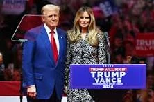 Bà Melania bất ngờ xuất hiện trong sự kiện tranh cử của ông ...