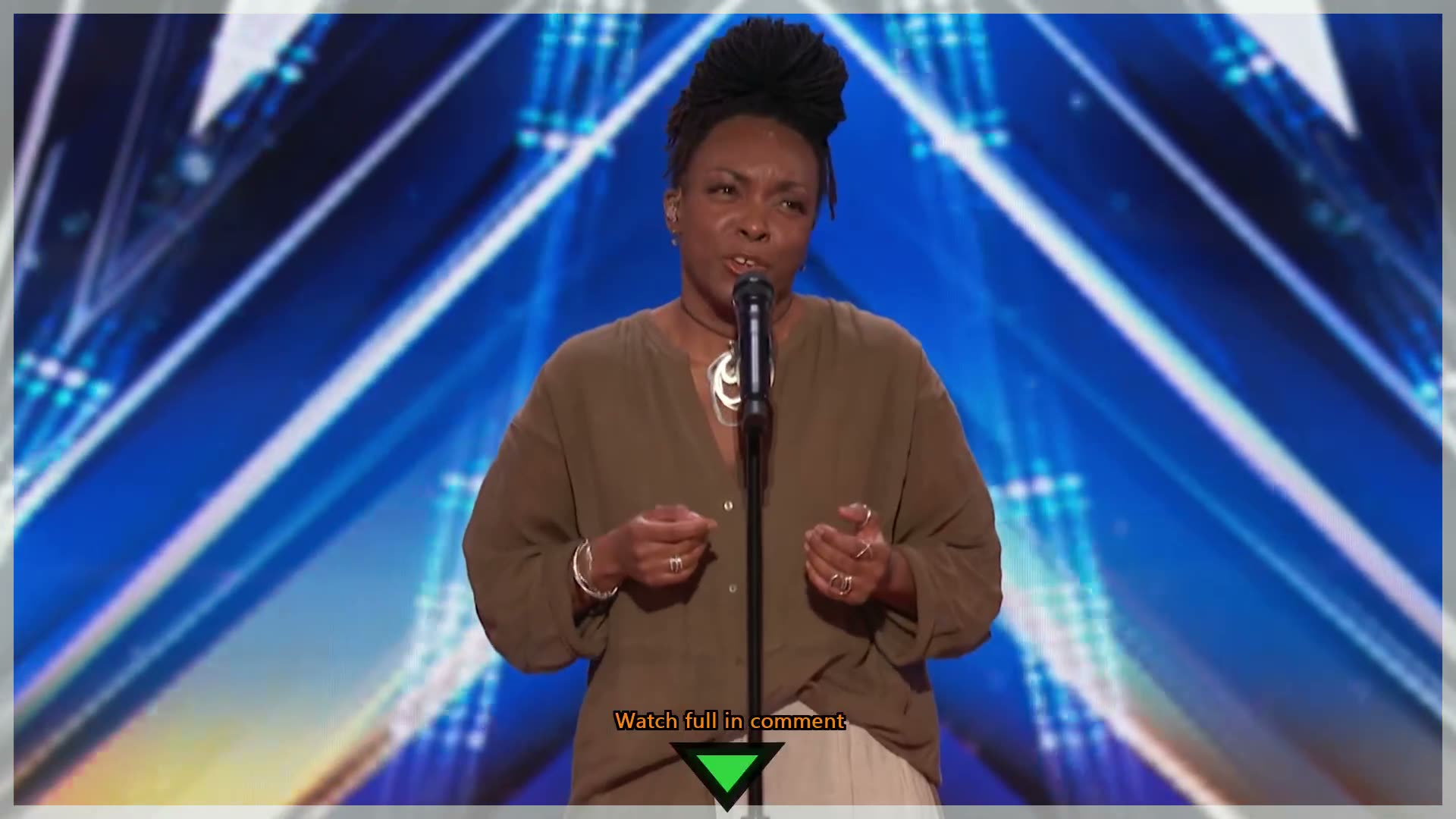 She Wanted to Sing Acapella. Simon Said NO. Then The Stage Turned GOLDEN!