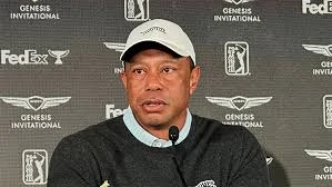 Golfer Tiger Woods tạm ngừng thi đấu sau sự cố giao th&ocirc;ng: Khi gi&aacute; trị con  người vượt tr&ecirc;n th&agrave;nh t&iacute;ch thương mại
