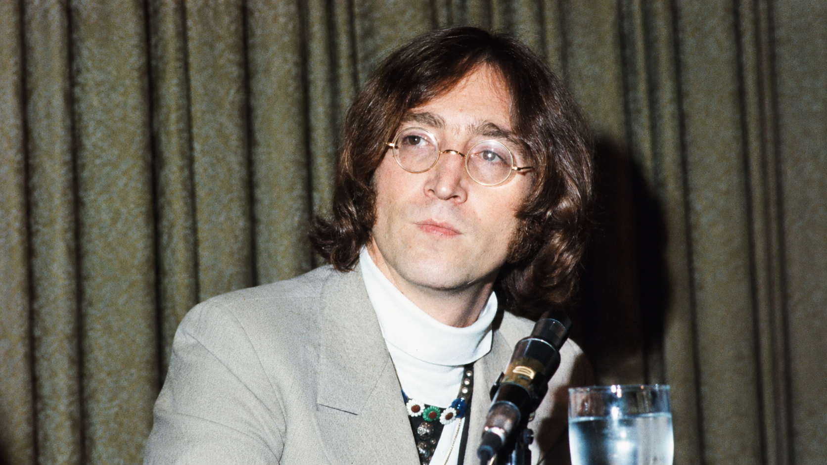 Paul McCartney Bought John Lennon’s Love Letter for Cynthia