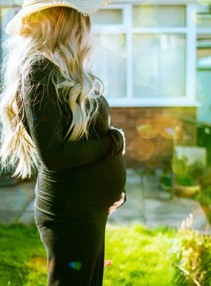 At my wedding, my ex arrived pregnant — My wife asked a single question, and the answer that followed made me lose everything